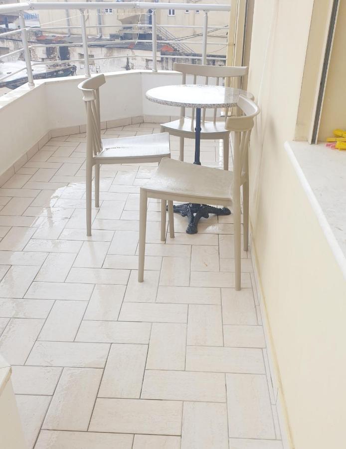 Apartament Central Apartament Himara